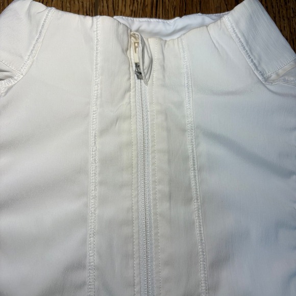 Lululemon Athletica White Full Zip Lightweight Jacket Womens 8 Thumbholes - Picture 3 of 15